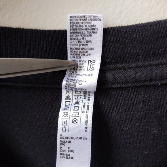 U2 Joshua Tree Band T Shirt Black Red Men's Size Small - Picture 6 of 7